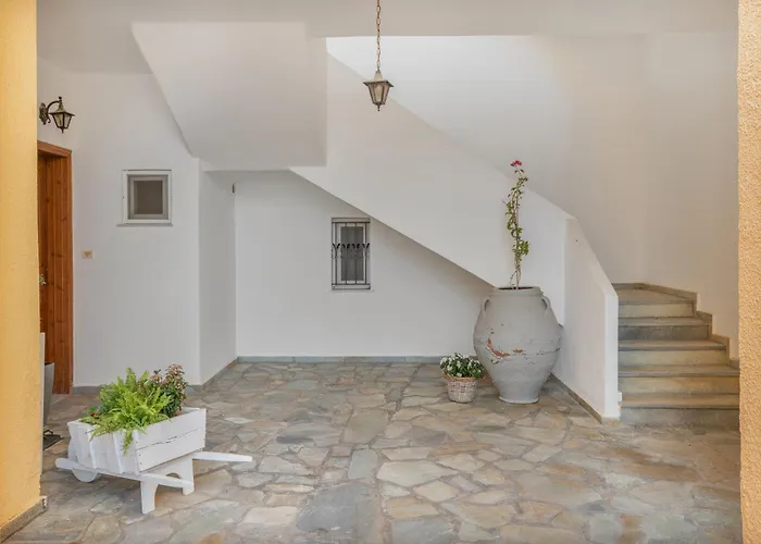 아파트 Ariston House 포르토헬리